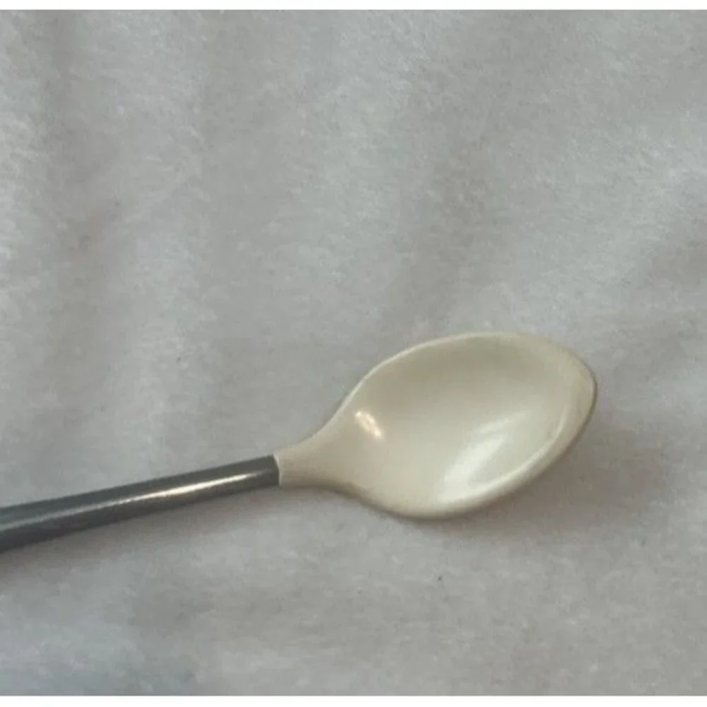 Vintage 1980s Avon’s baby’s first year feeding spoon stainless steel EUC